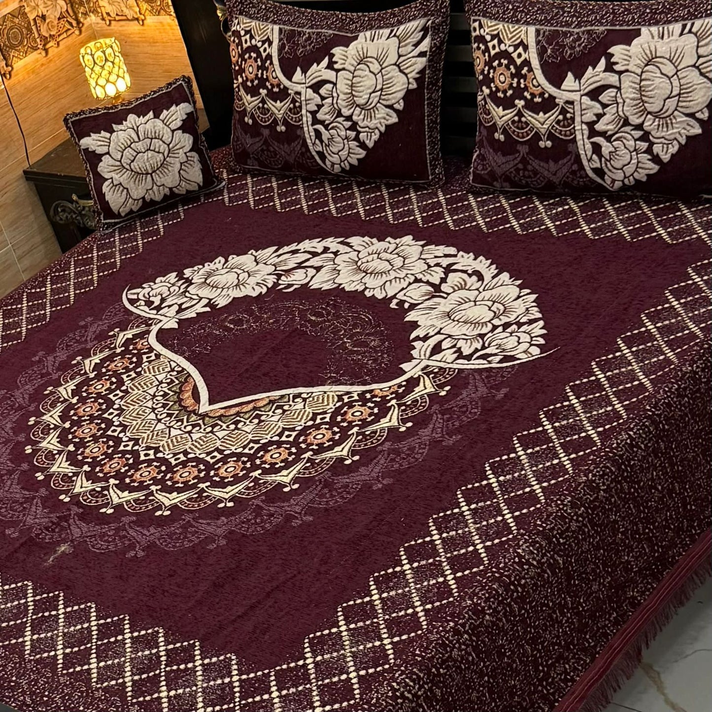 4Pc Velvet Jacquard Bedsheet