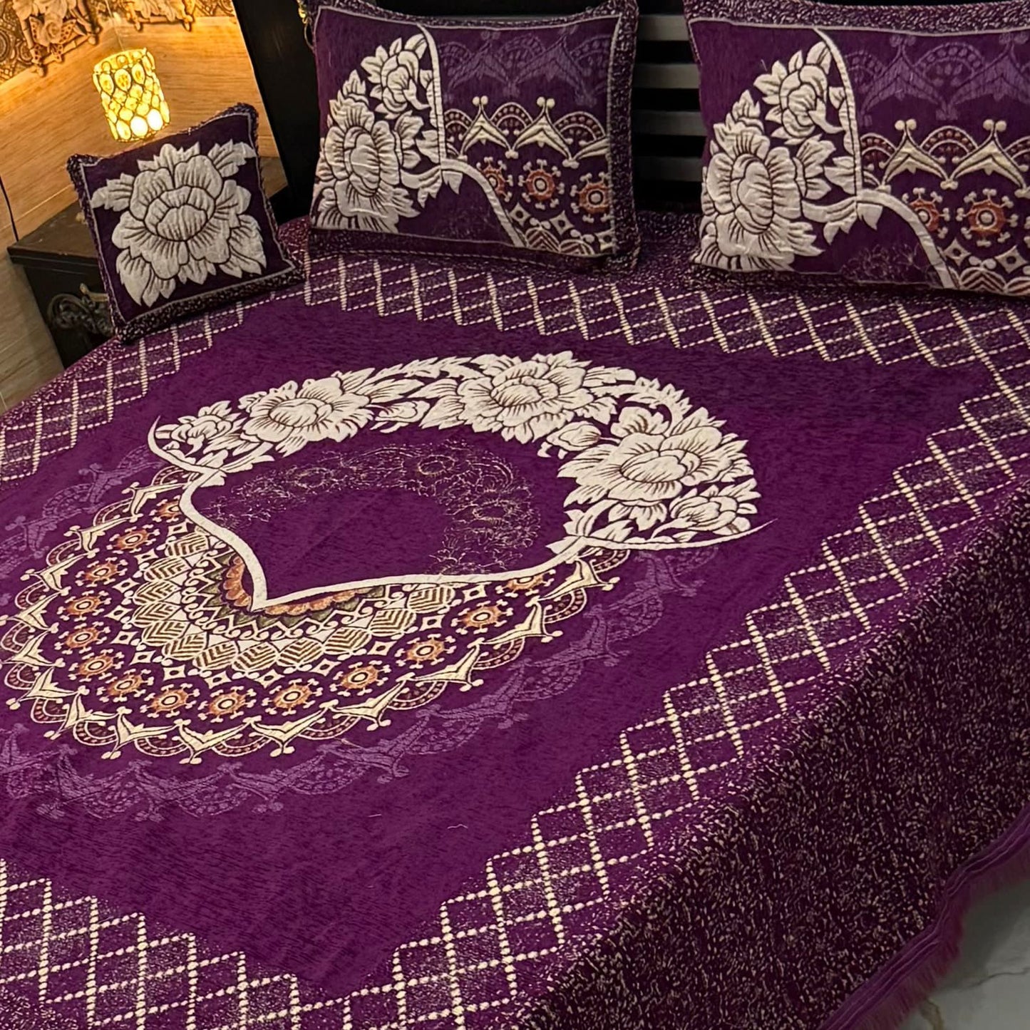 4Pc Velvet Jacquard Bedsheet