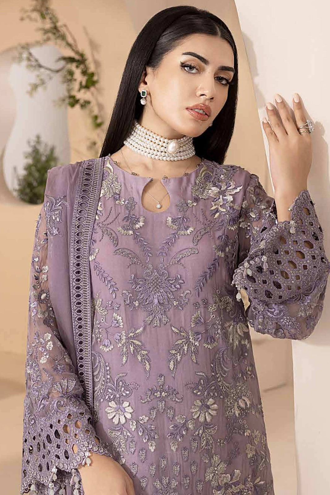 LAVISH – Luxury Unstitched Replica Collection