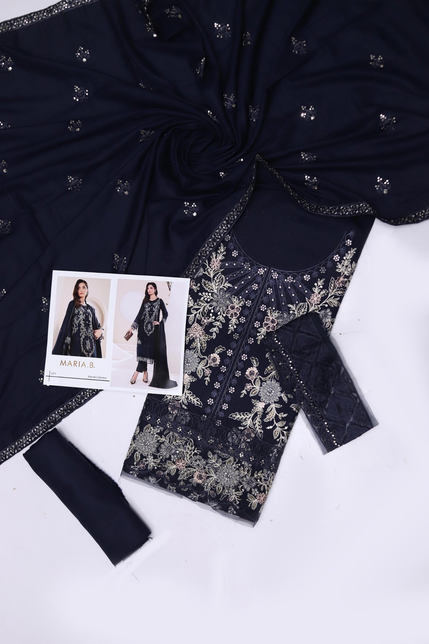 Maria B Winter Collection 2025 – Royal Touch of Elegance