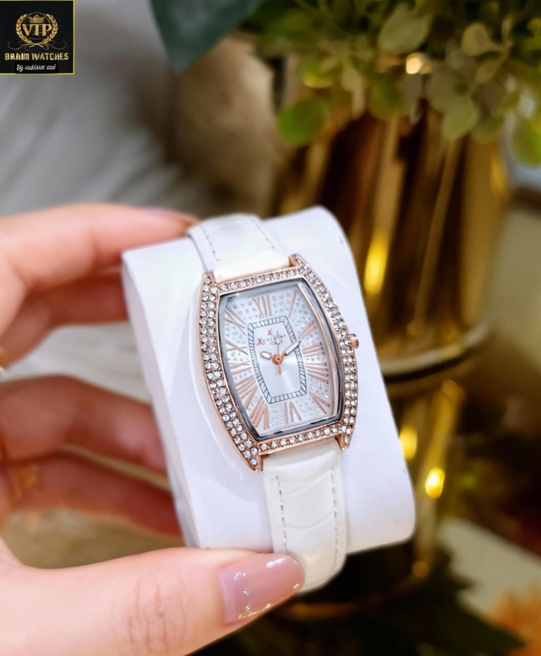 ⌚ XCELLENT GIRLS DIAMOND STONE WATCH ⌚