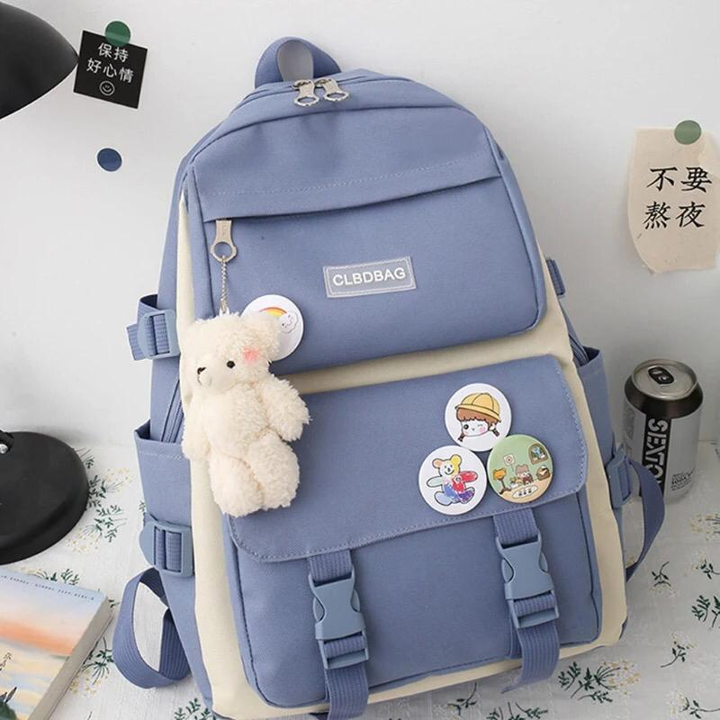 🎒 Trendy Nylon Backpack – Style Meets Comfort! 🎒